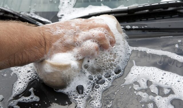 washing car, cleaning car, car, car wash, cleaning, wash, clean, washing, automobile, dirty, car wallpapers, auto, sponge, wet, soap, sud, gray car, gray soap, gray clean