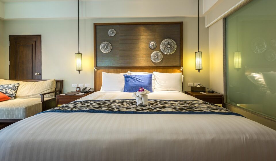 bedroom, apartment, architecture, bed, classic, cupboard, design, elegant, furniture, mirror, house, hotel, in the house, inside, luxurious, pane, room, space, extensive, type, modern, set, throughout, visible, bedroom, hotel, hotel, hotel, hotel, hotel