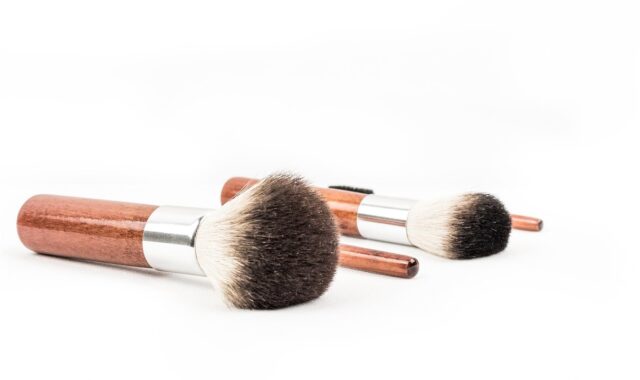 makeup brush, cosmetics, make up, paint brush, rouge, beauty, instruct, bristles, powder, natural cosmetics, maintenance, fashion, skin care, makeup brush, makeup brush, makeup brush, make up, make up, make up, make up, make up, skin care, skin care, skin care, skin care