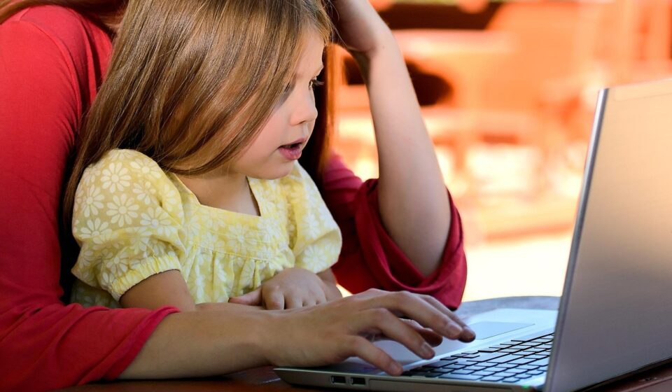 child, girl, young, caucasian, childhood, daughter, computer, learning, parent, mother, family, computer, computer, computer, learning, learning, learning, parent, mother, mother, family, family, family, family, family