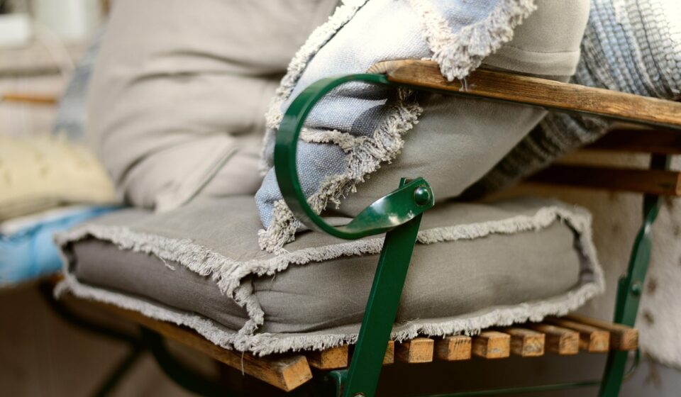 bank, pillow, to sit, relaxation, furniture, nature, seating, material, still life, comfortable, textile, terrace, garden, garden furniture