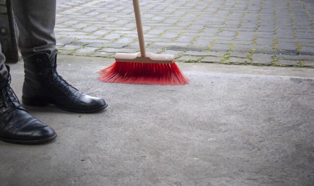 sweeping, the court, brush, clean, to clean, cleaning, floor, garage, vacuuming, order, sweeping, sweeping, sweeping, sweeping, sweeping