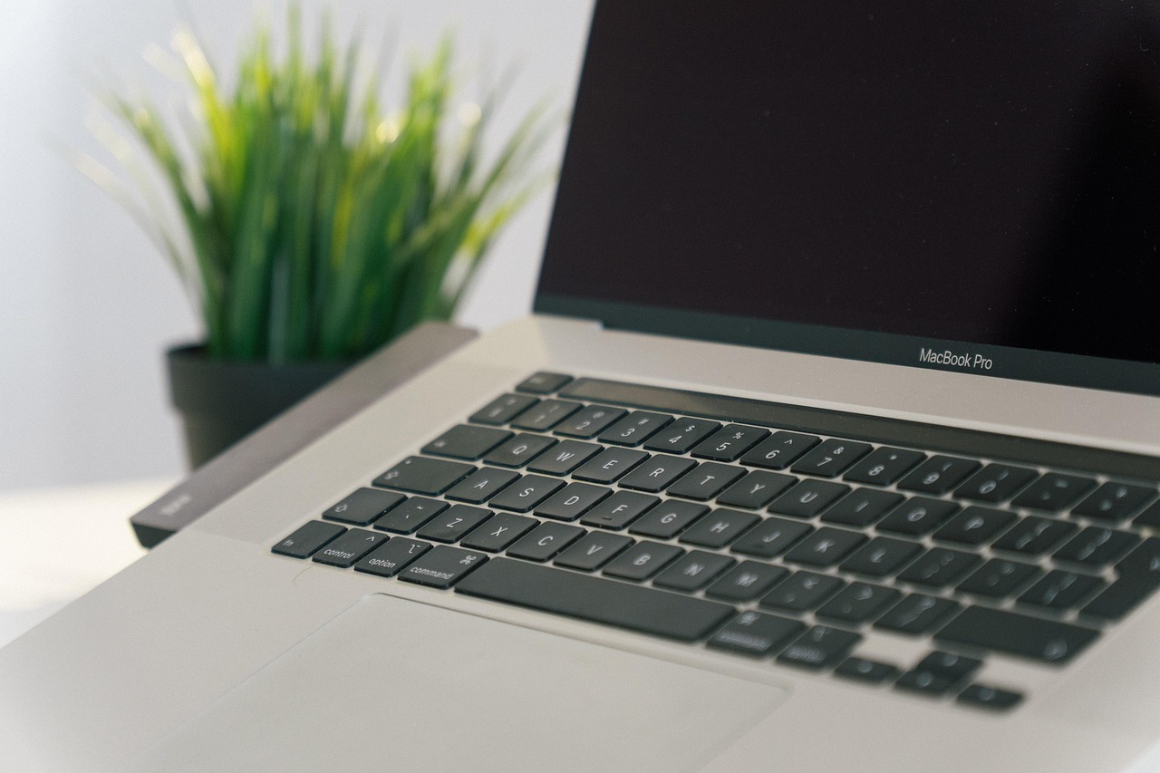 laptop, technology, connection, computer, keyboard, macbook pro, desk, digital, device, online, internet, telework, network, computer, macbook pro, macbook pro, macbook pro, macbook pro, macbook pro