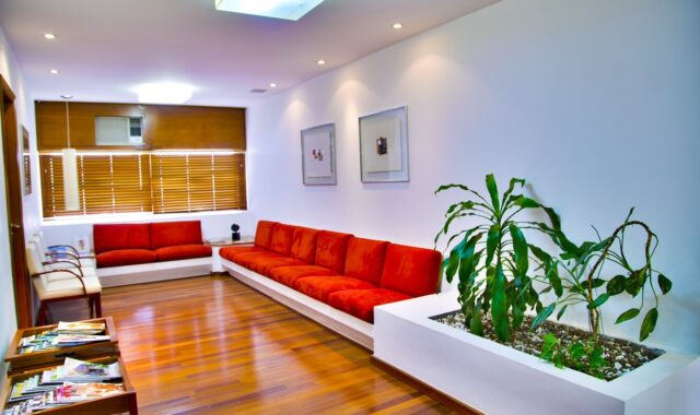 waiting room, doctor, living room, waiting room, waiting room, waiting room, waiting room, waiting room