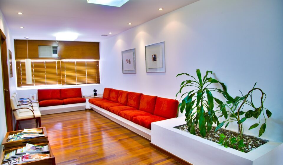 waiting room, doctor, living room, waiting room, waiting room, waiting room, waiting room, waiting room